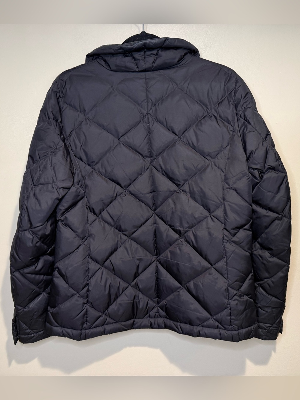 Eileen Fisher Diamond-Quilted goose Down puffer Jacket size medium - Picture 3 of 7